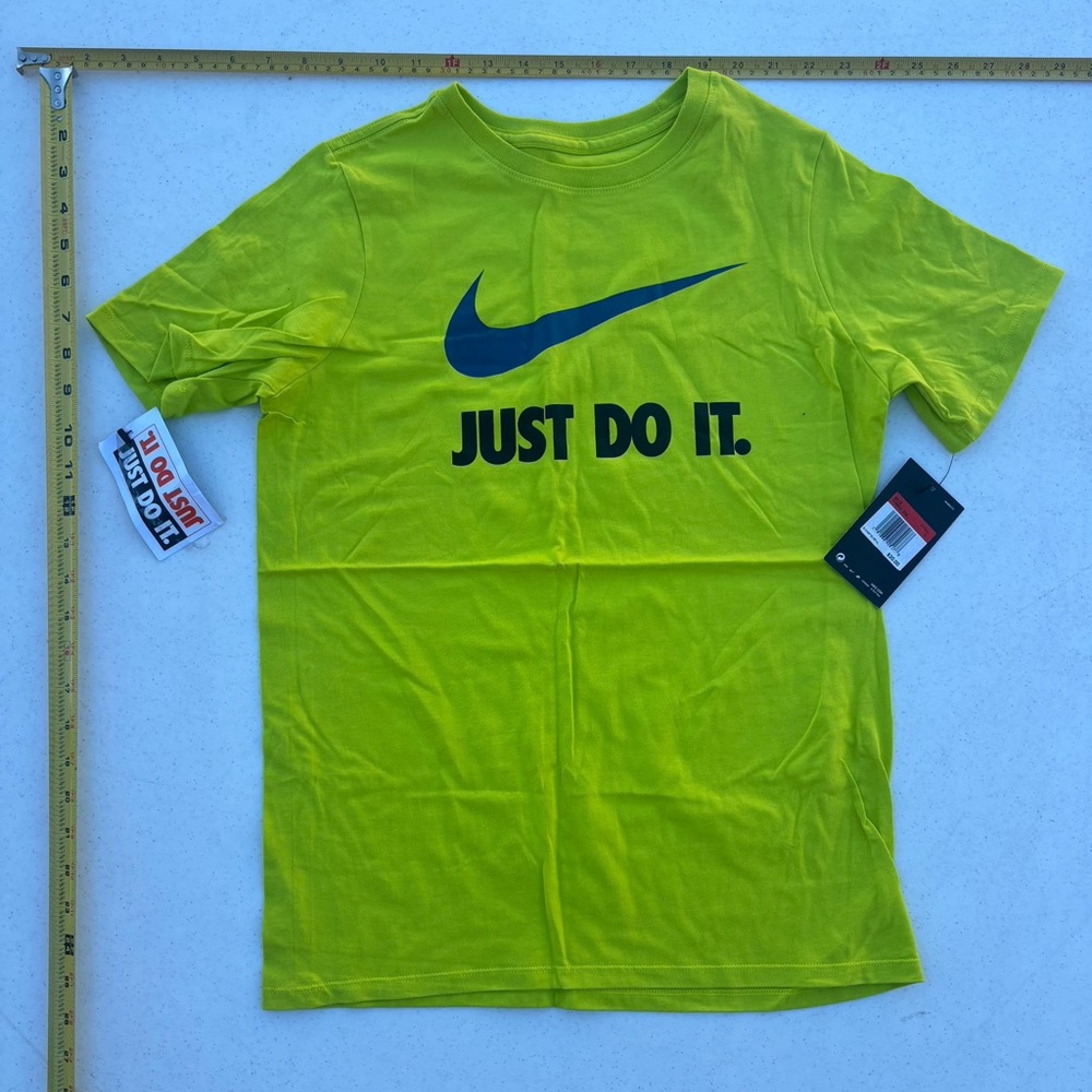 Youth Large Nike Shirt